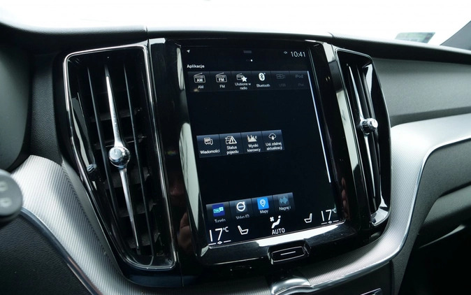 Volvo XC 60 cena 129900 przebieg: 151522, rok produkcji 2018 z Głogów Małopolski małe 529